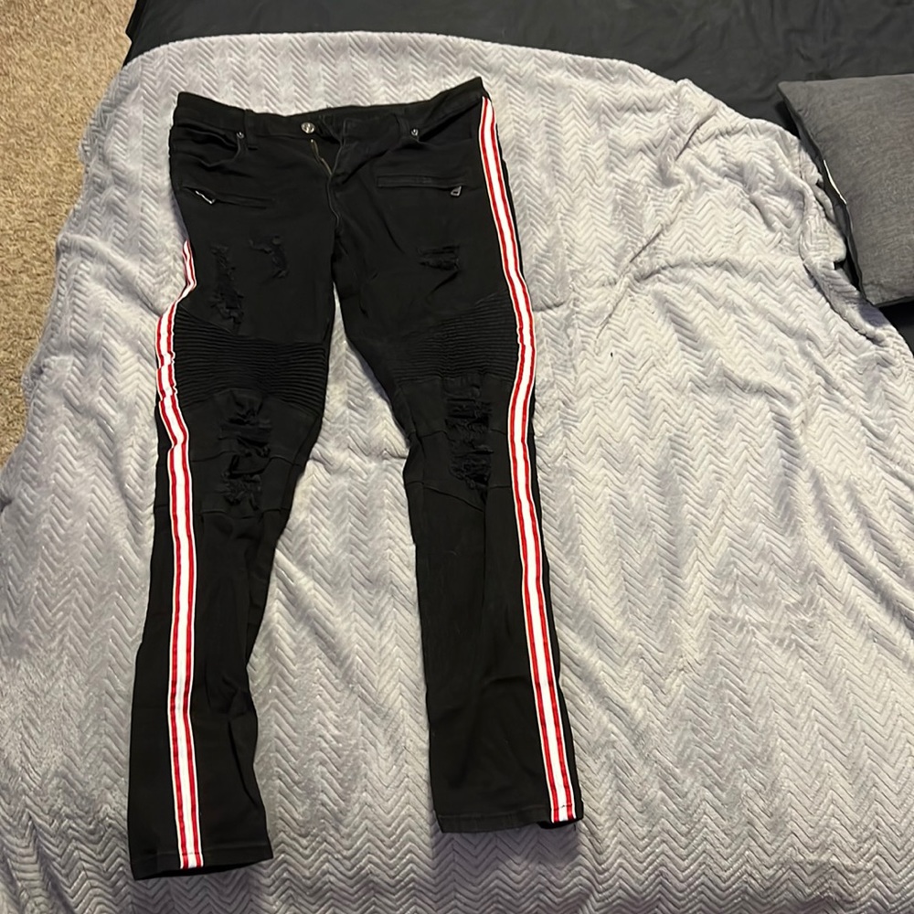 Rue 21 Black with red and white Stripe down side